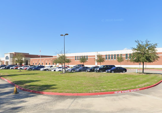 Davis High School student dies after medical emergency in gym class
