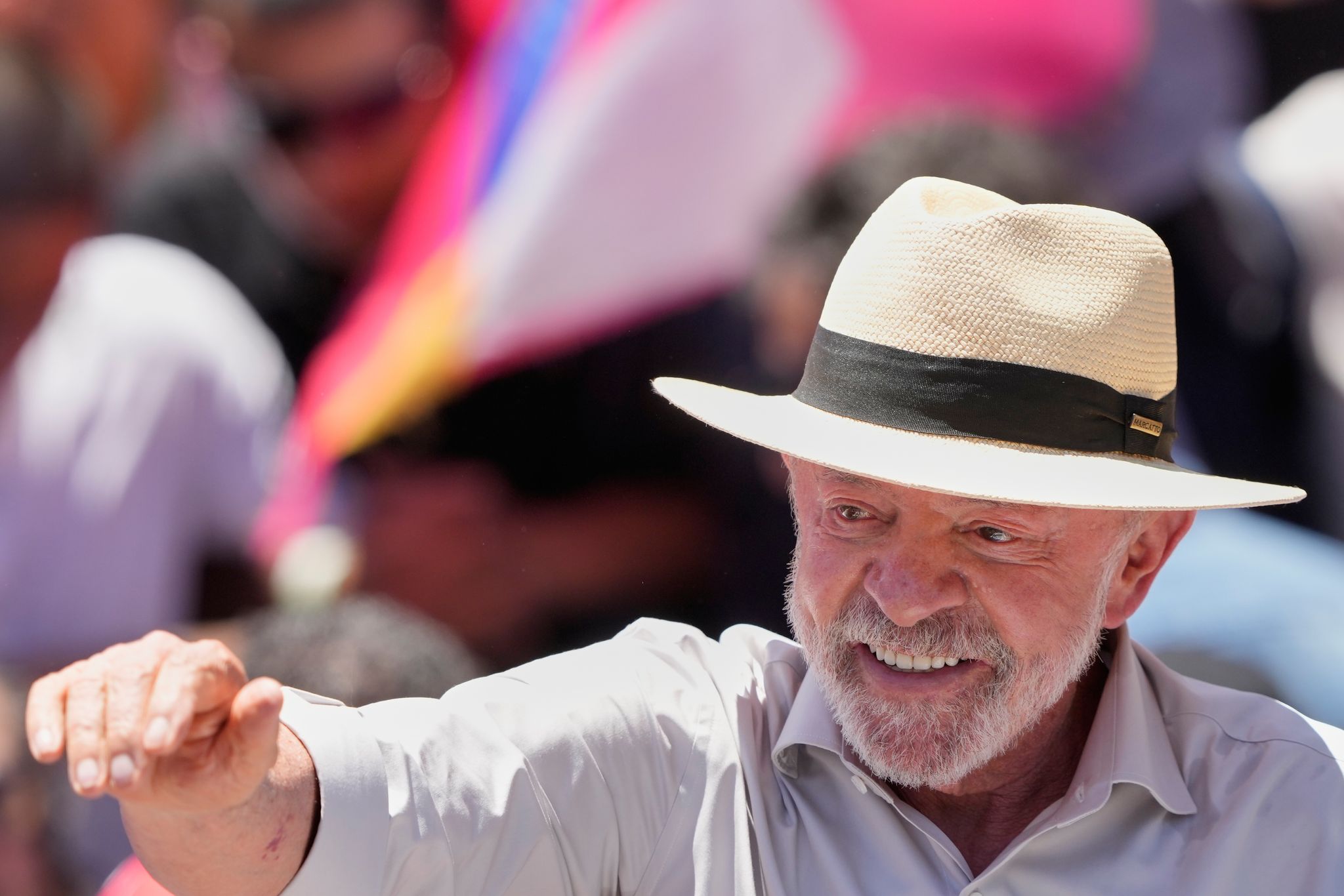 Lula's government in Brazil lowers fuel prices ahead of runoff vote ...