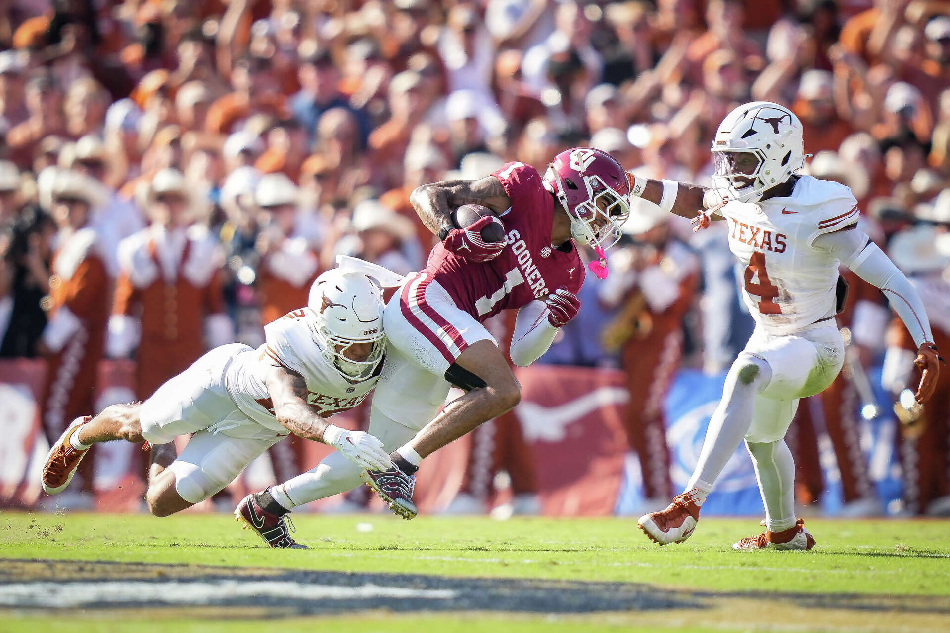 Texas football: No. 1 Longhorns upset by Oklahoma in Red River Rivalry