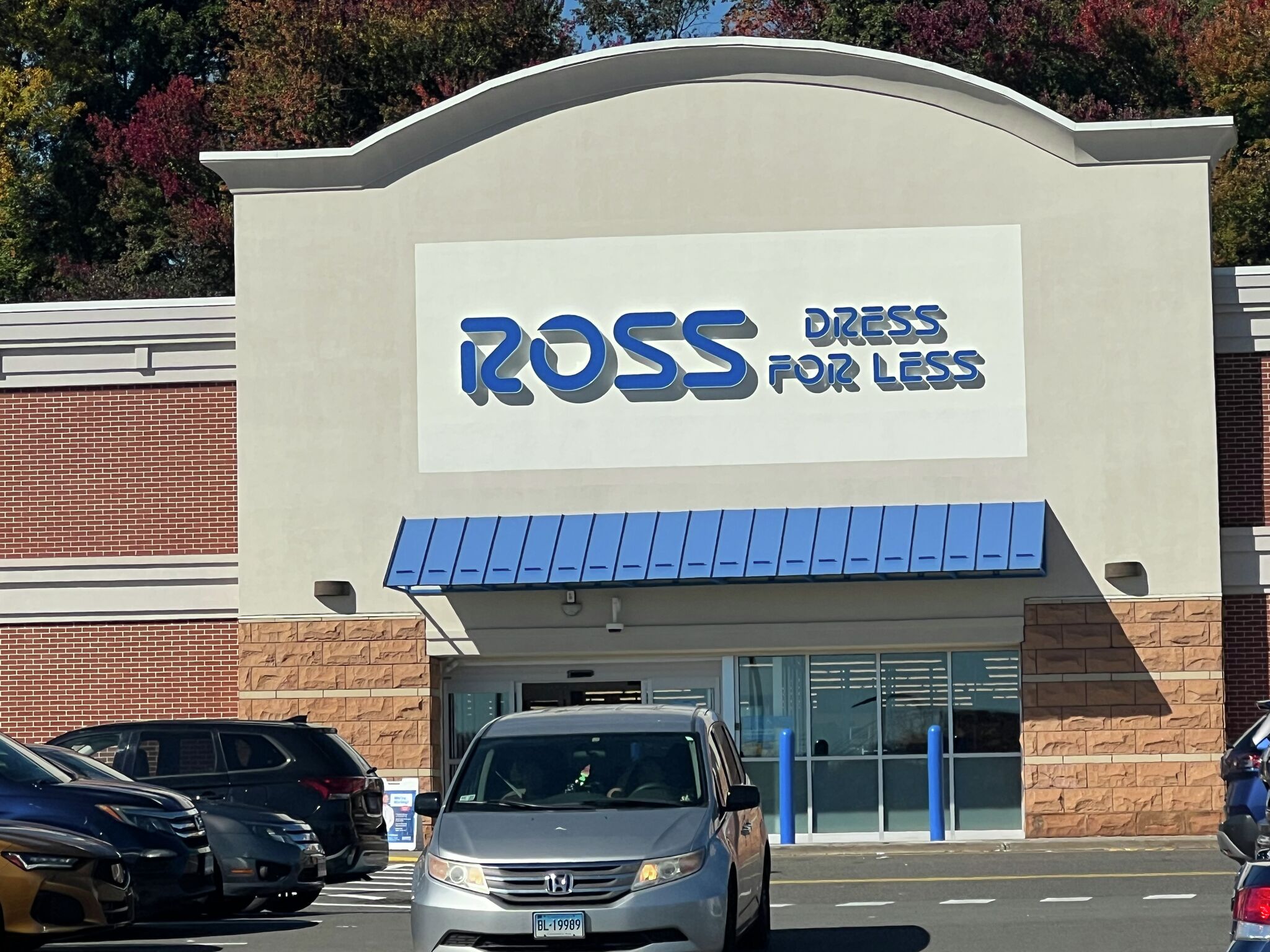 Ross Dress for Less expands with new Connecticut stores