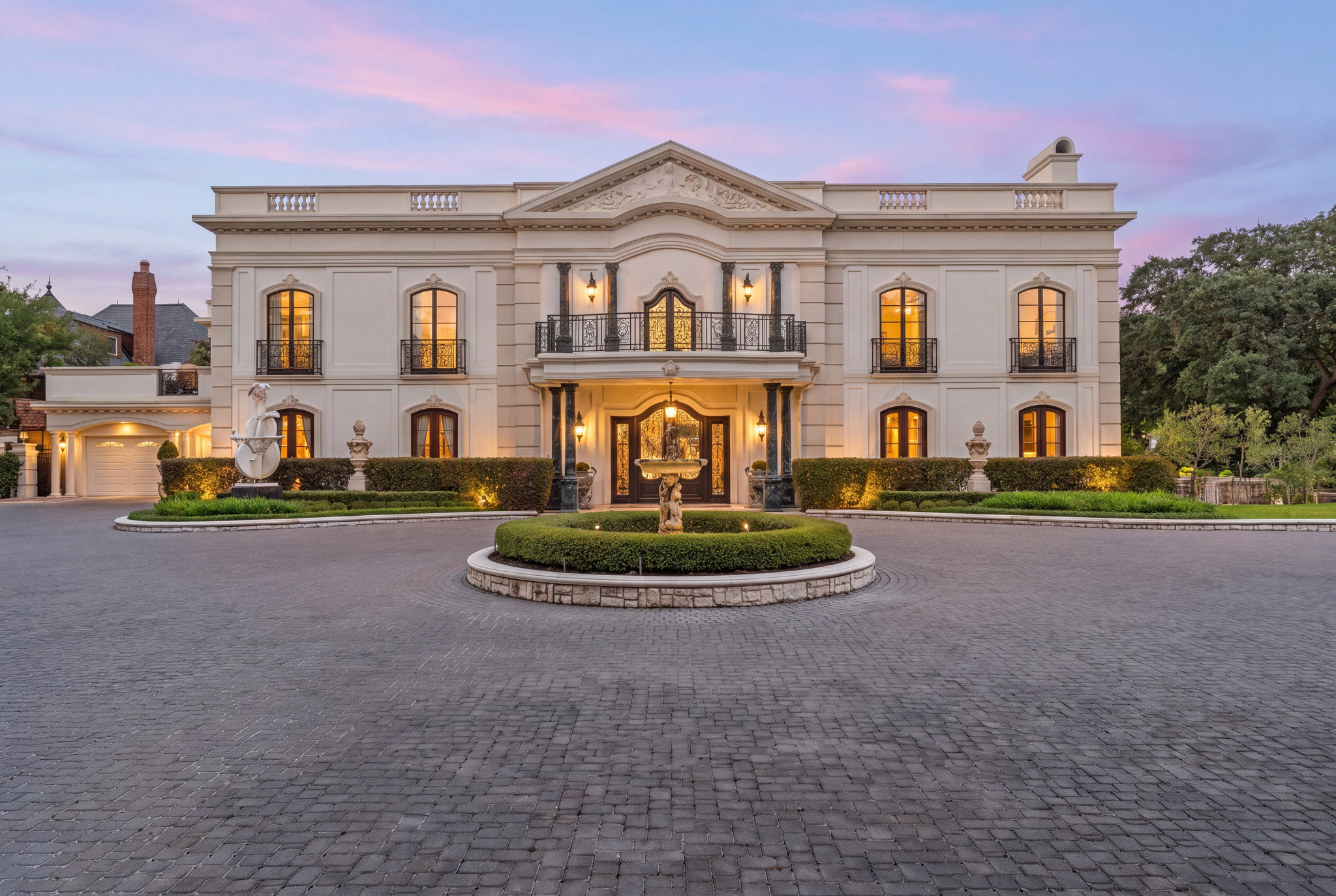 River Oaks Rockets River Oaks megamansion with storied party past lists for nearly $22M