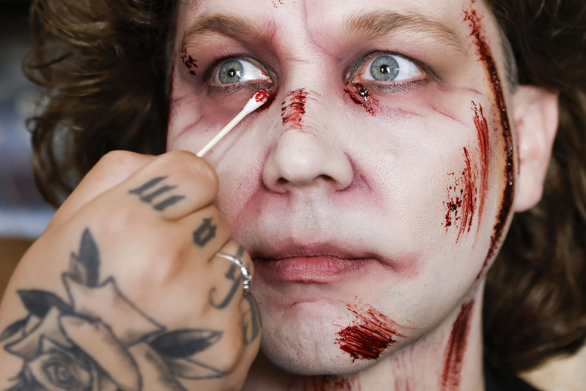 Einblick in ein Terror Vault: 80er-Jahre-Slasher-Makeover mit Peaches ...