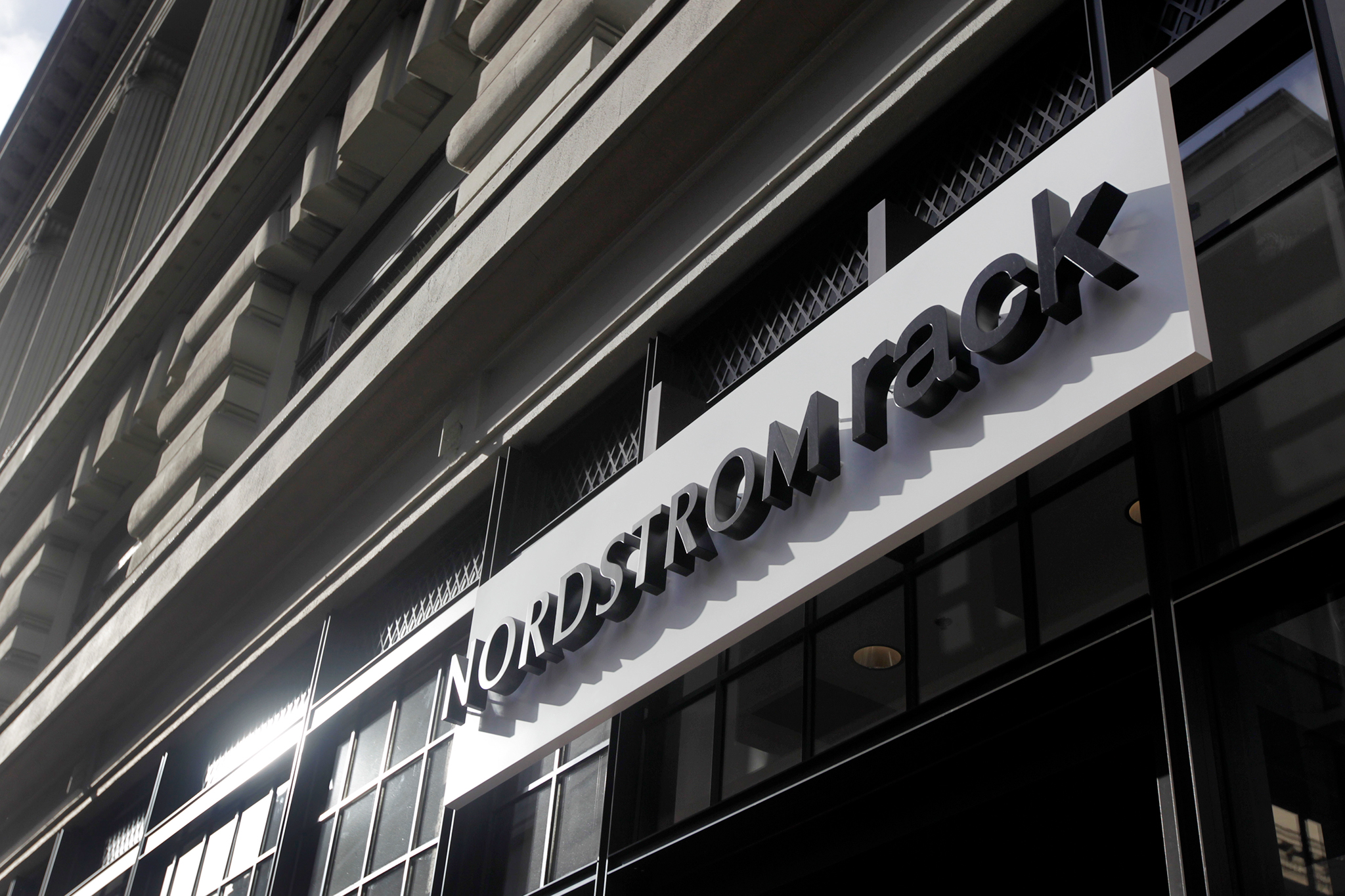 After 3 years gone, Nordstrom Rack plans return to downtown SF