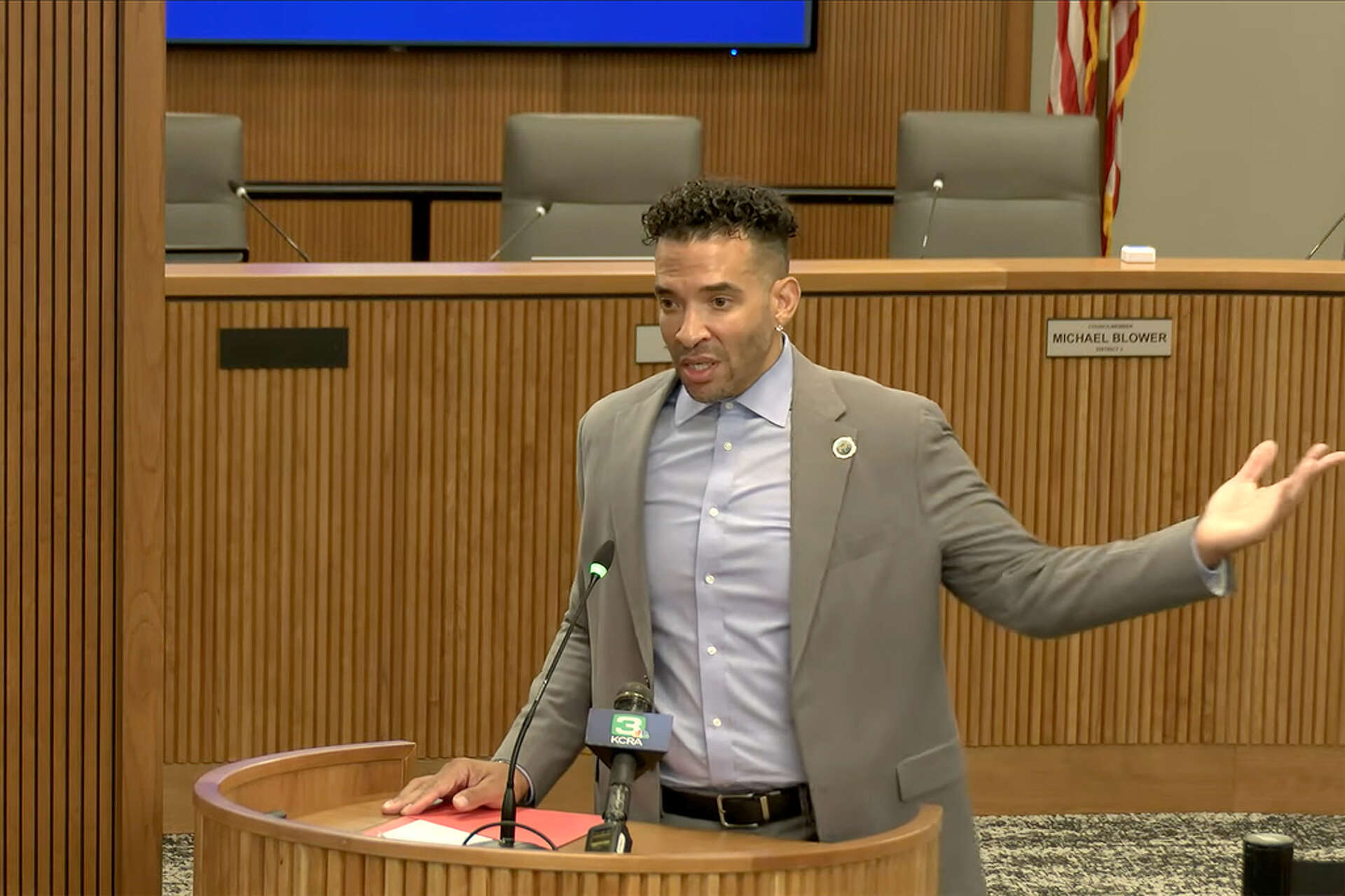 Jason Lee at a city council meeting in Stockton, Calif.