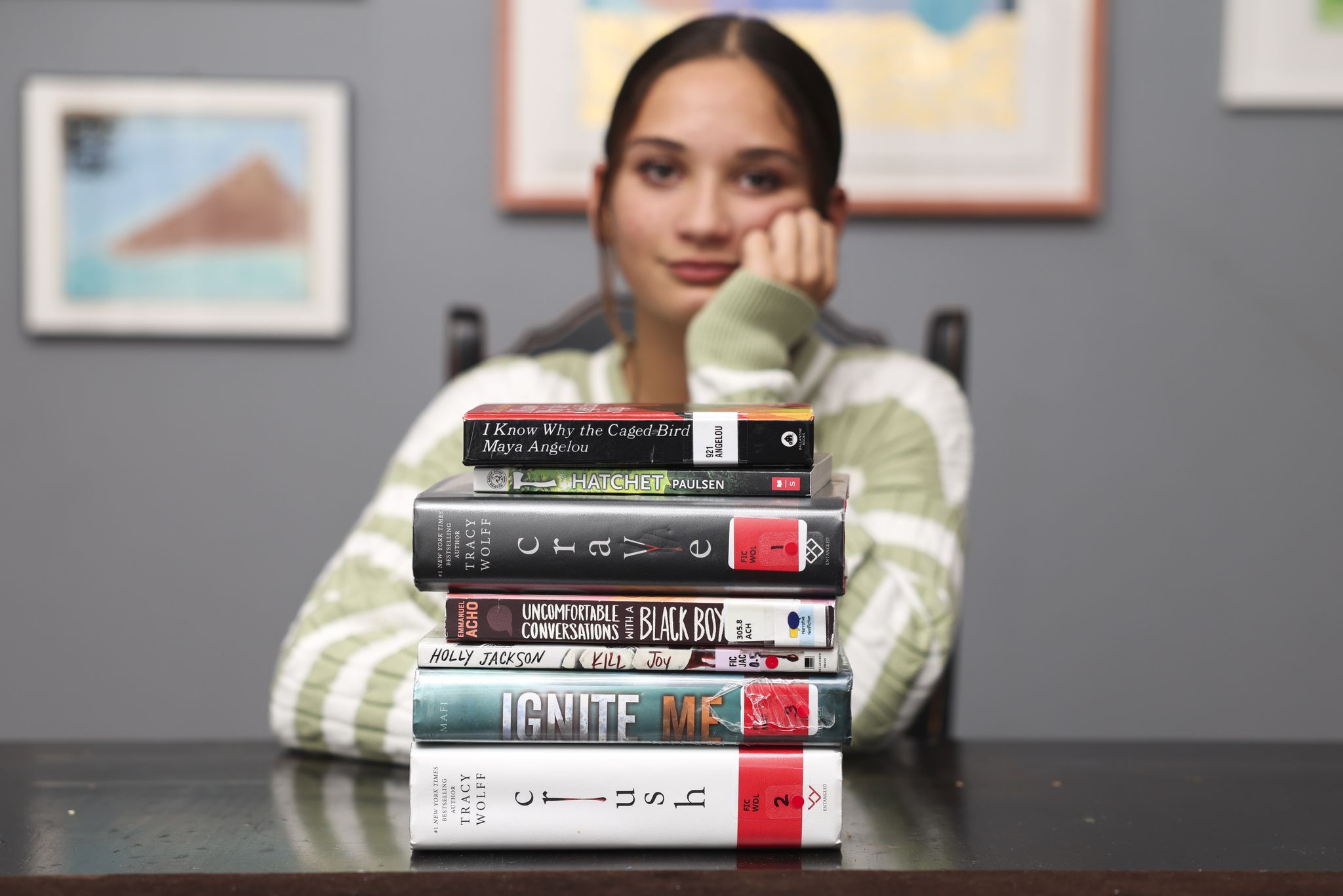 'It was so heartbreaking': Dallas ISD pulls library books for review amid pressure from Austin