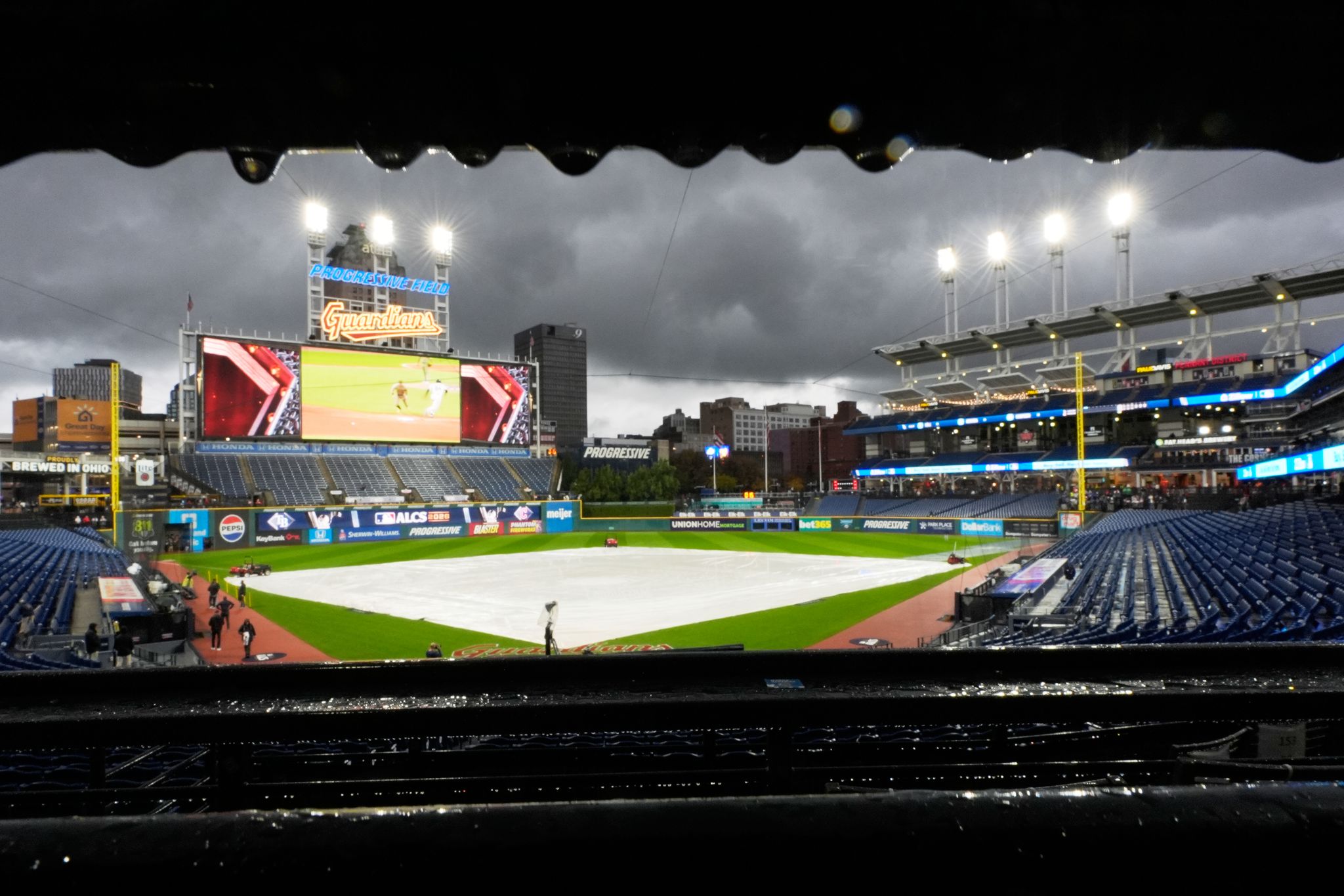 ALCS Game 4 postponed by rain; Rays and Guardians to resume series Saturday