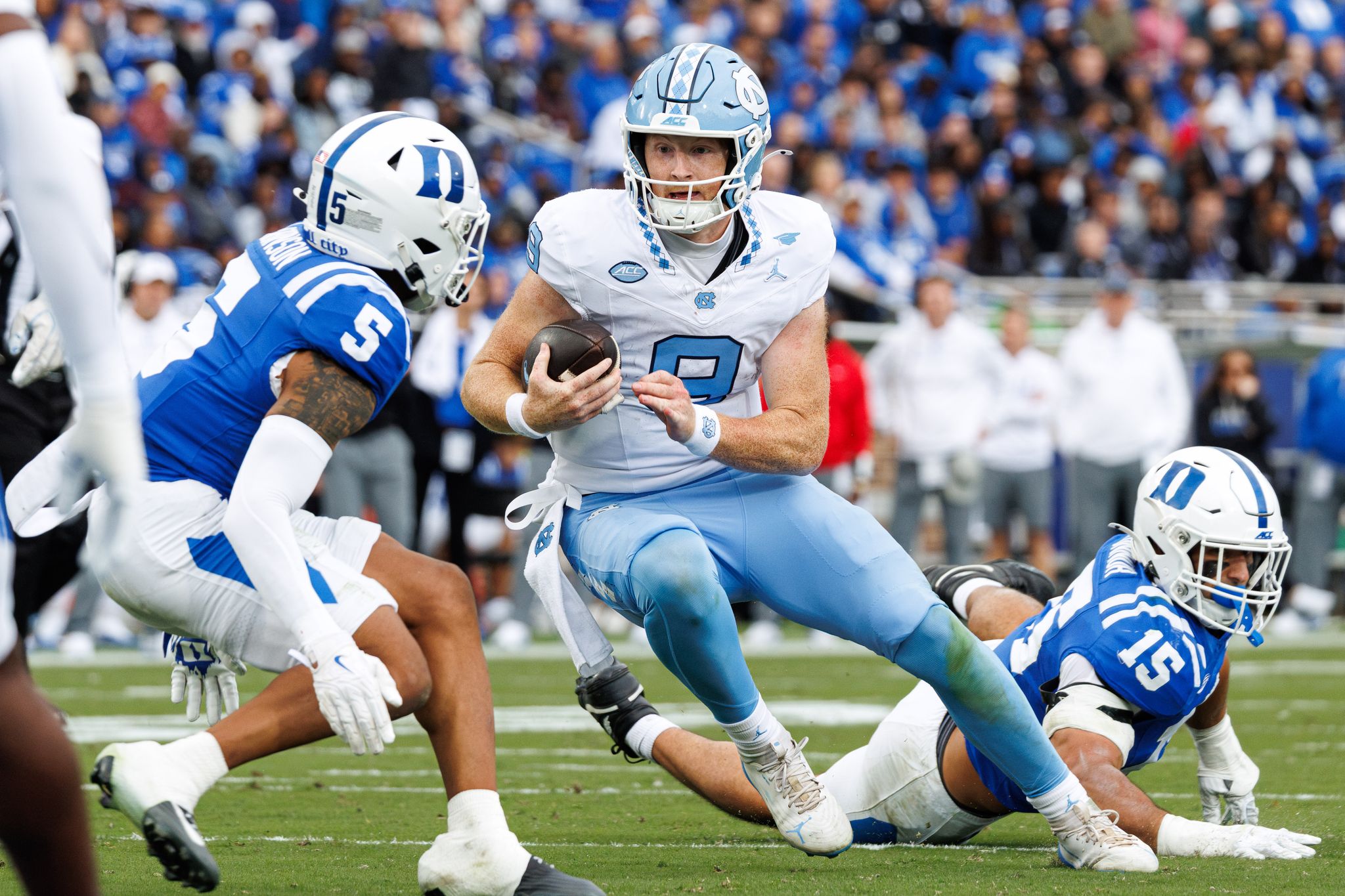 Duke's Robinson apologizes for on-field incident with female training ...