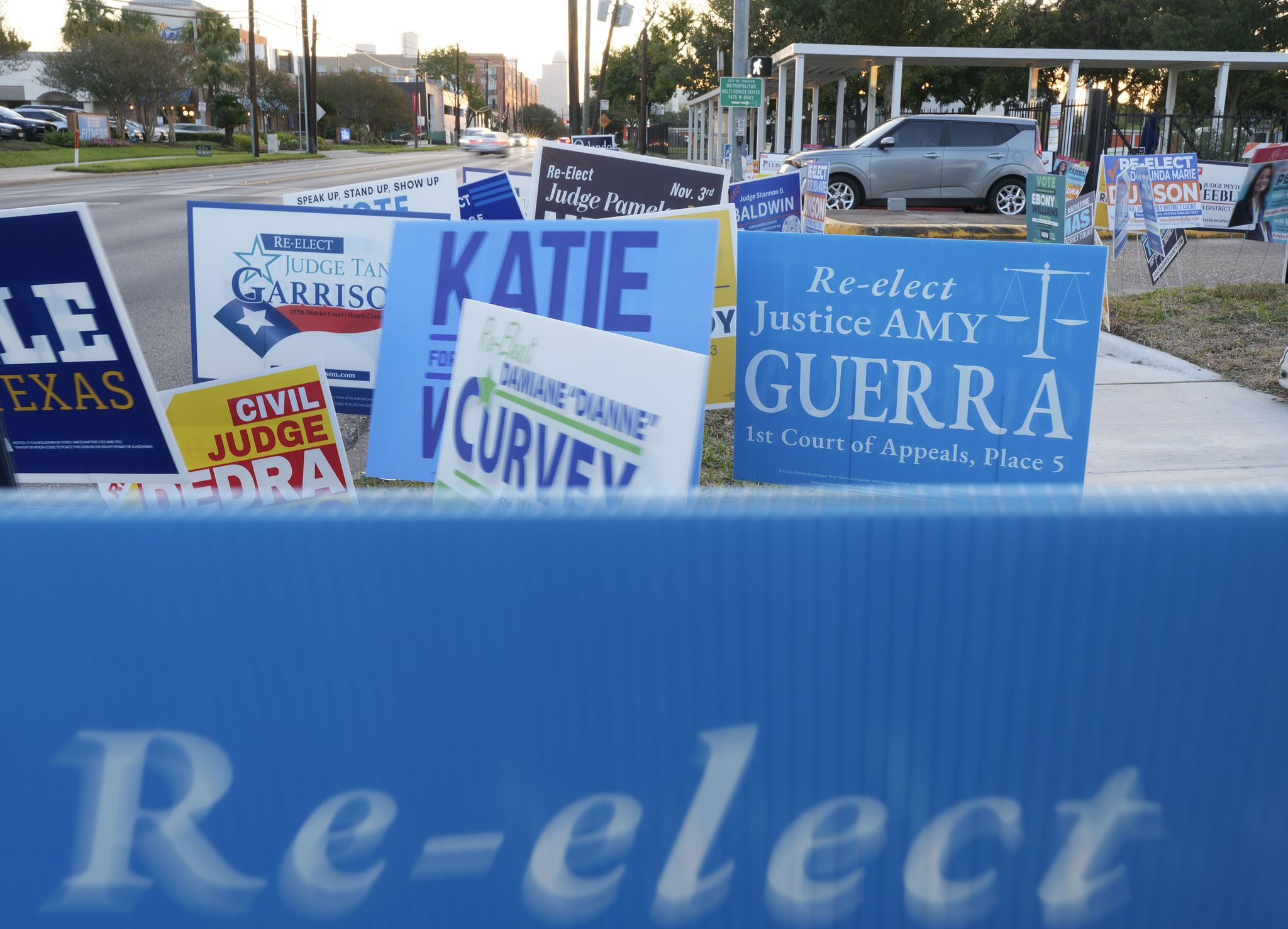 Who's driving the record early voting numbers in Harris County?