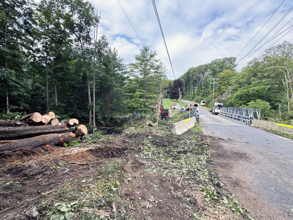 New Milforders are in solidarity with residents in other towns who consider one-lane bridges something to cherish, not perish.