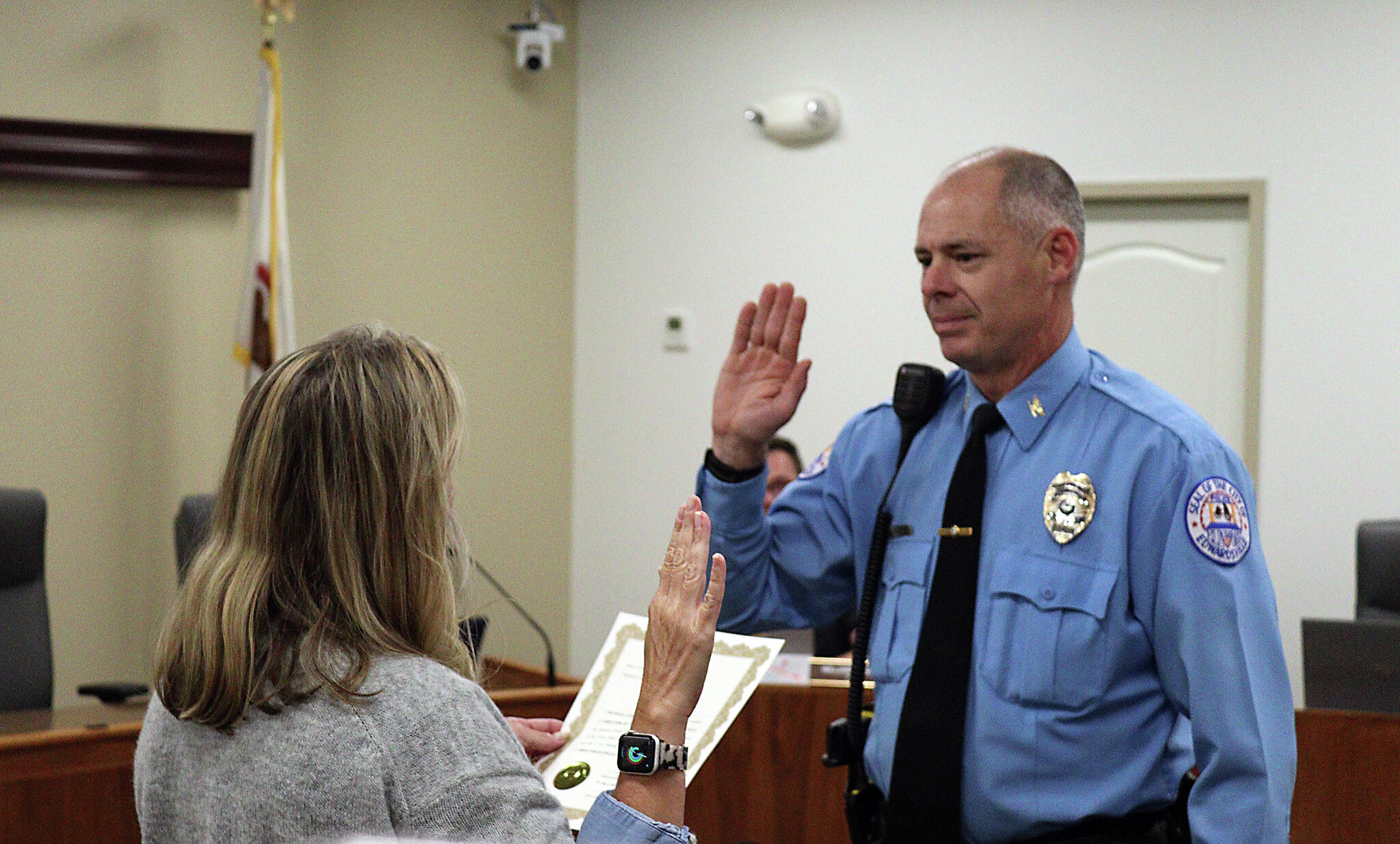 New Edwardsville IL police chief sworn in