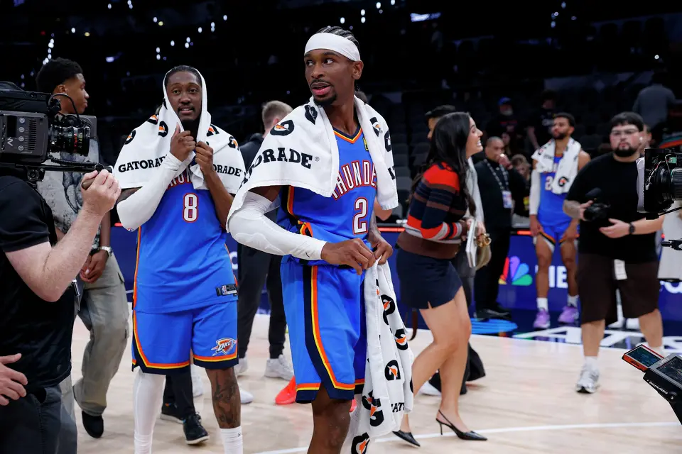 Oklahoma City Thunder guard Shai Gilgeous-Alexander (2) leaves the court after an interview following the Thunder’s 116-104 victory over the San Antonio Spurs in their first game of the season on Tuesday, Oct. 20, 2026, in San Antonio.