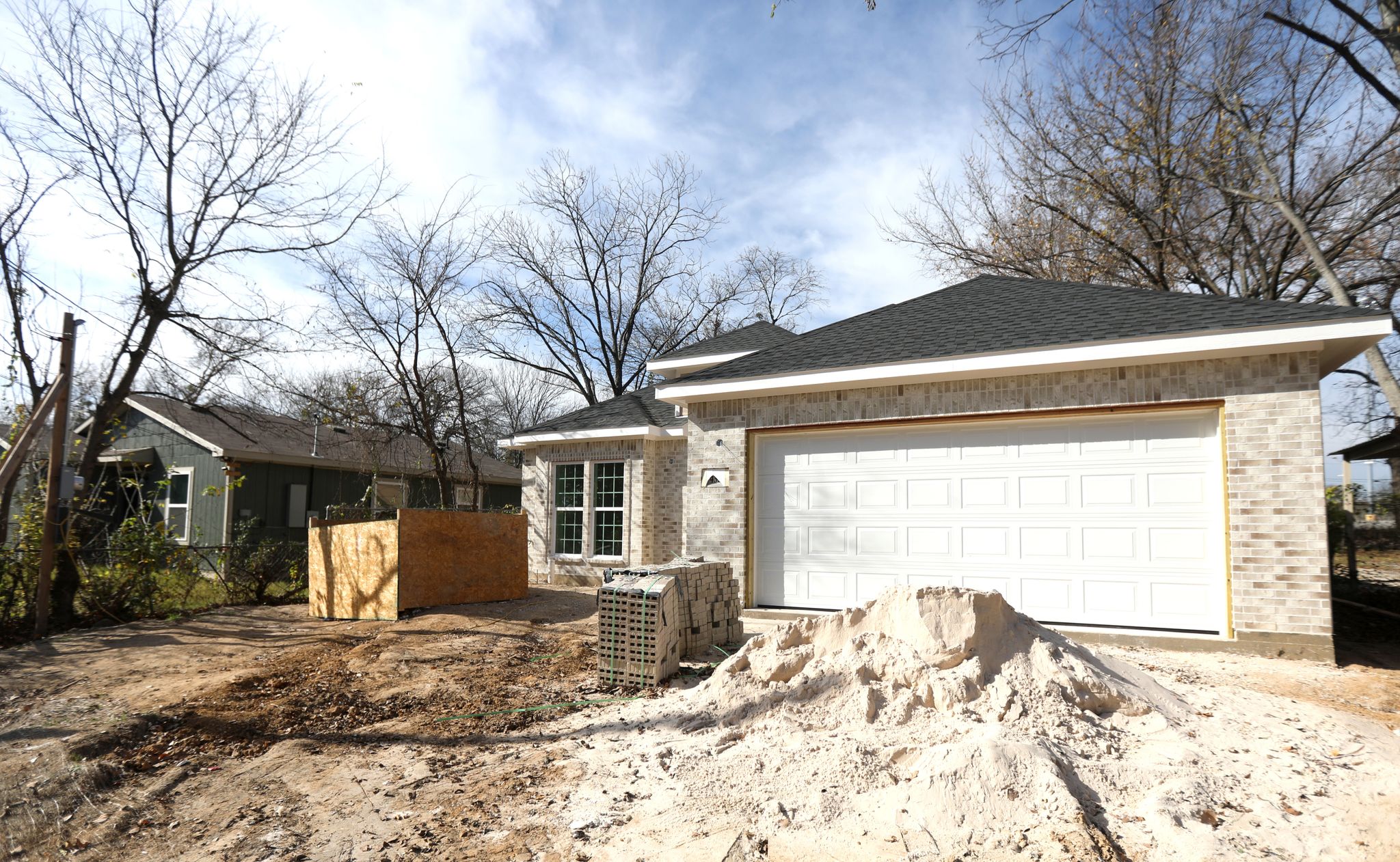 Dallas foundation repair applications have surged in recent years. Here's where