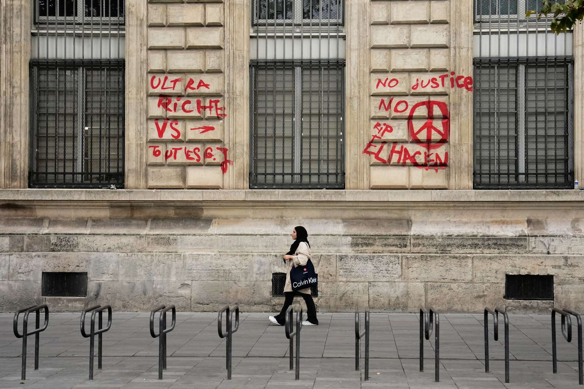 French Authorities Ban Some Student Protests After Weekend of Looting and Clashes