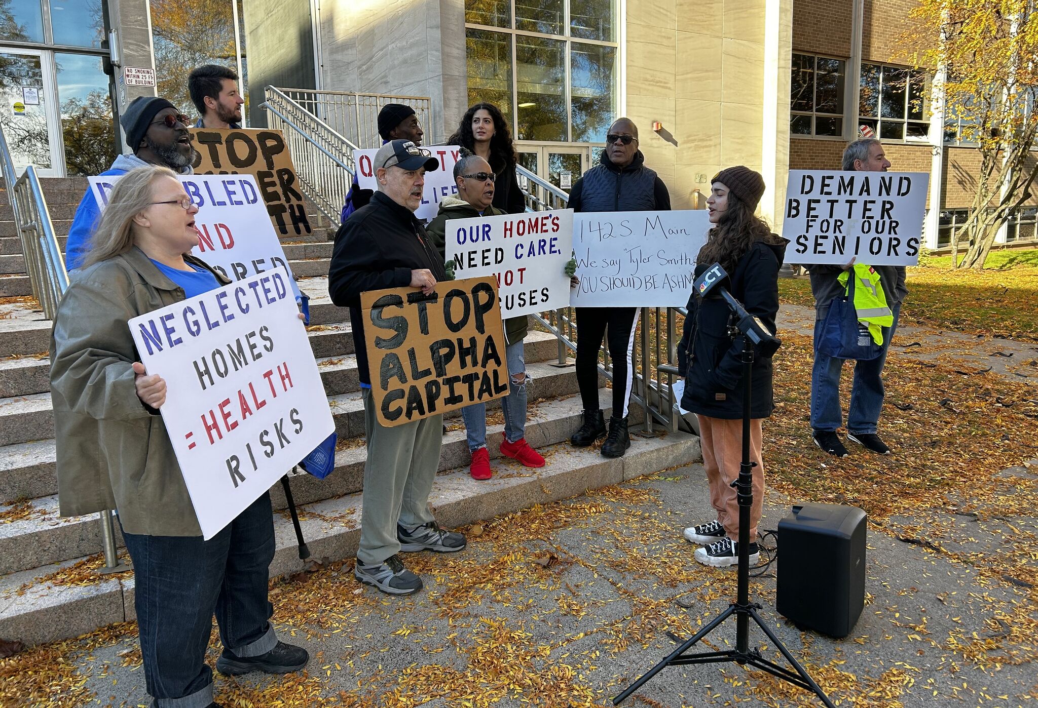 Middletown tenants fear losing housing vouchers after elevator shutdown