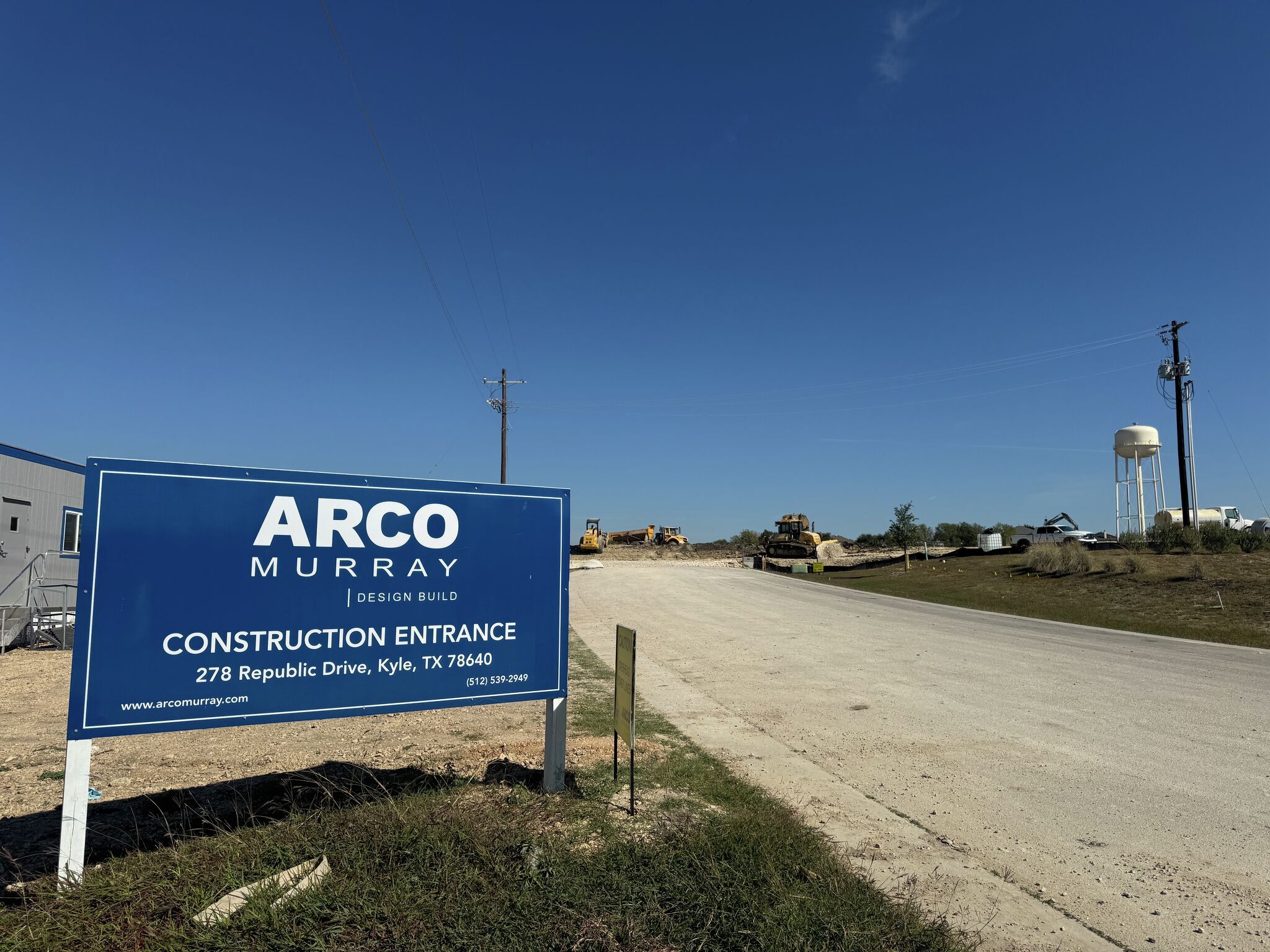 Dirt turns on massive 101-acre project off I-35 south of Austin
