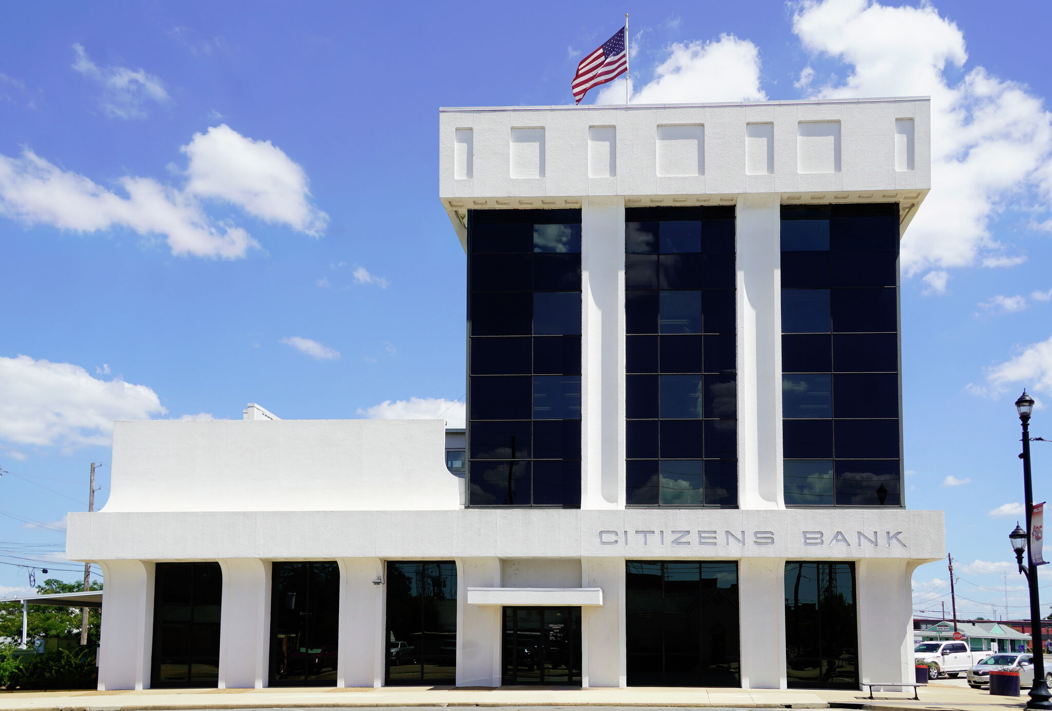 Citizens Bank, Texas National merger closes next week