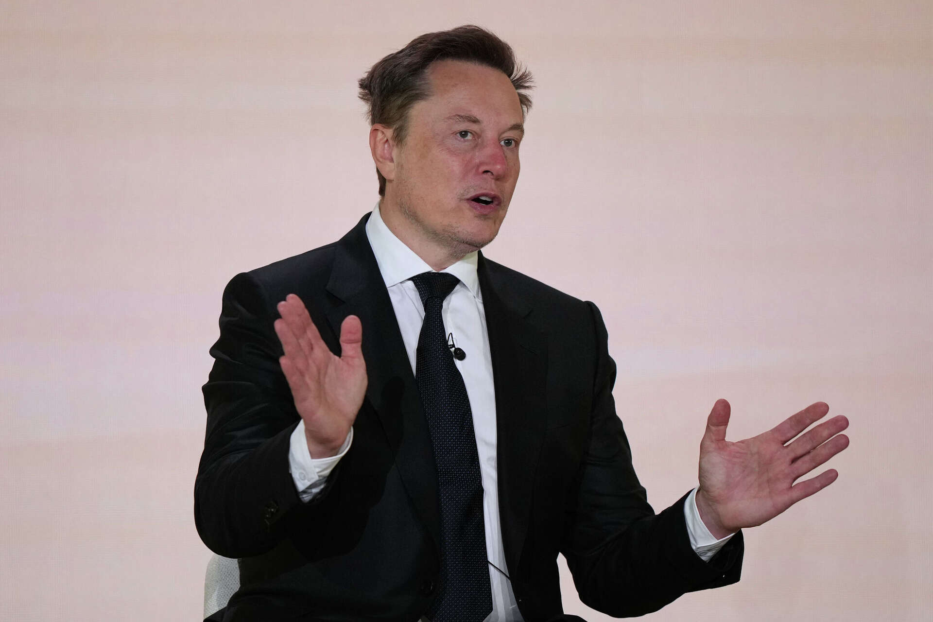 Elon Musk speaks during an event to mark the launch of the America.gov website, Tuesday, Sept. 29, 2026, in Washington. (AP Photo/Mark Schiefelbein)