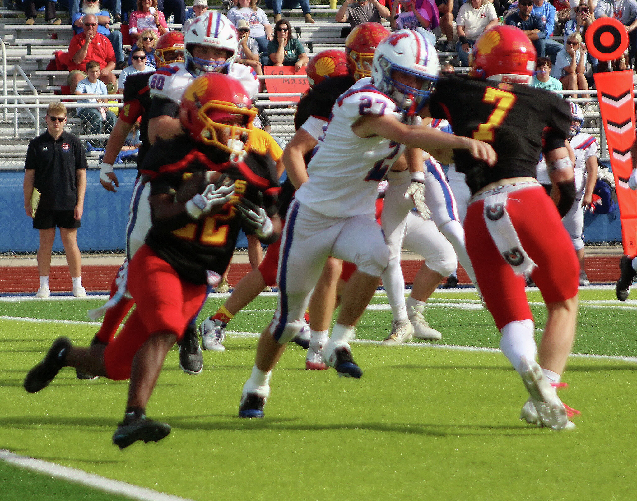 Shells multi-dimensional in playoff win over Massac County Roxana rolls past Patriots as Mekhi Shorter sets rushing record Staff Writer Oct 24, 2026