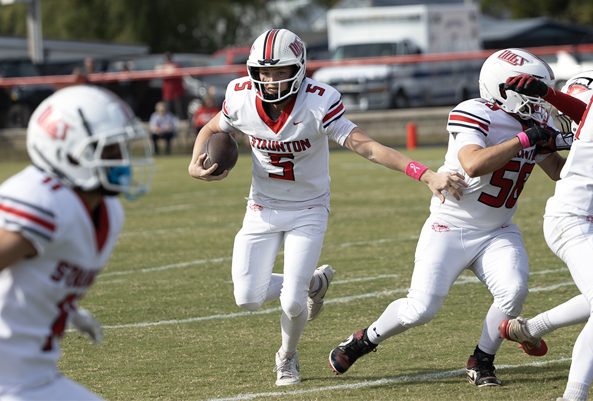 Staunton does hard time in Fairfield, falls in Class 3A opening round Mules get the ball and keep it in 32-7 victory over the Bulldogs Staff Writer Oct 25, 2026