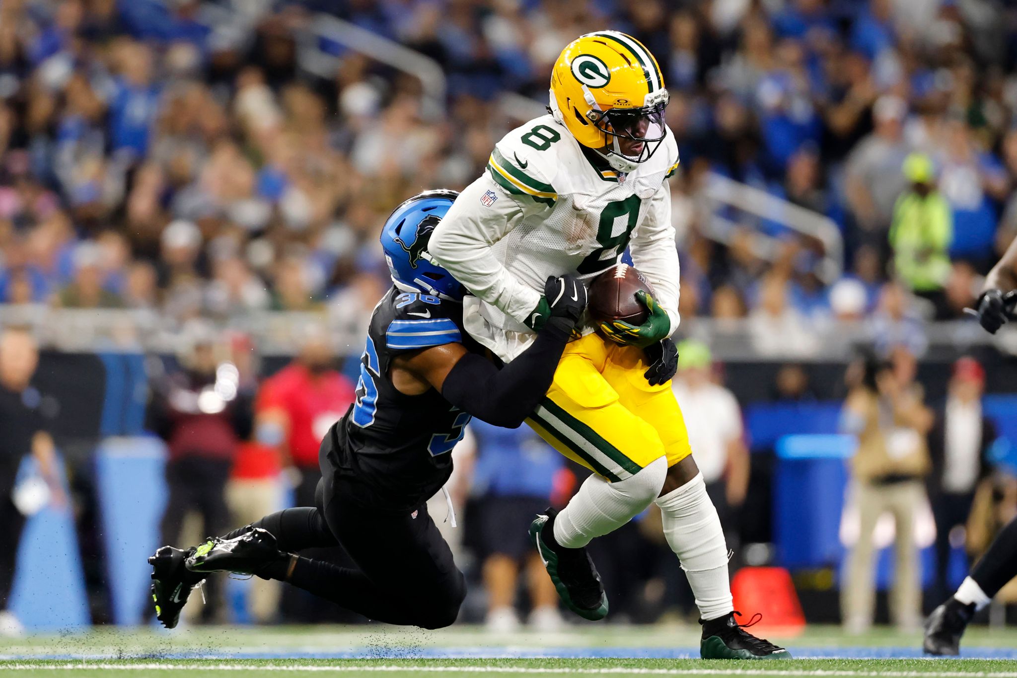 Josh Jacobs says Packers running backs must help out their injury-riddled offensive line By STEVE MEGARGEE , AP Sports Writer Oct 27, 2026