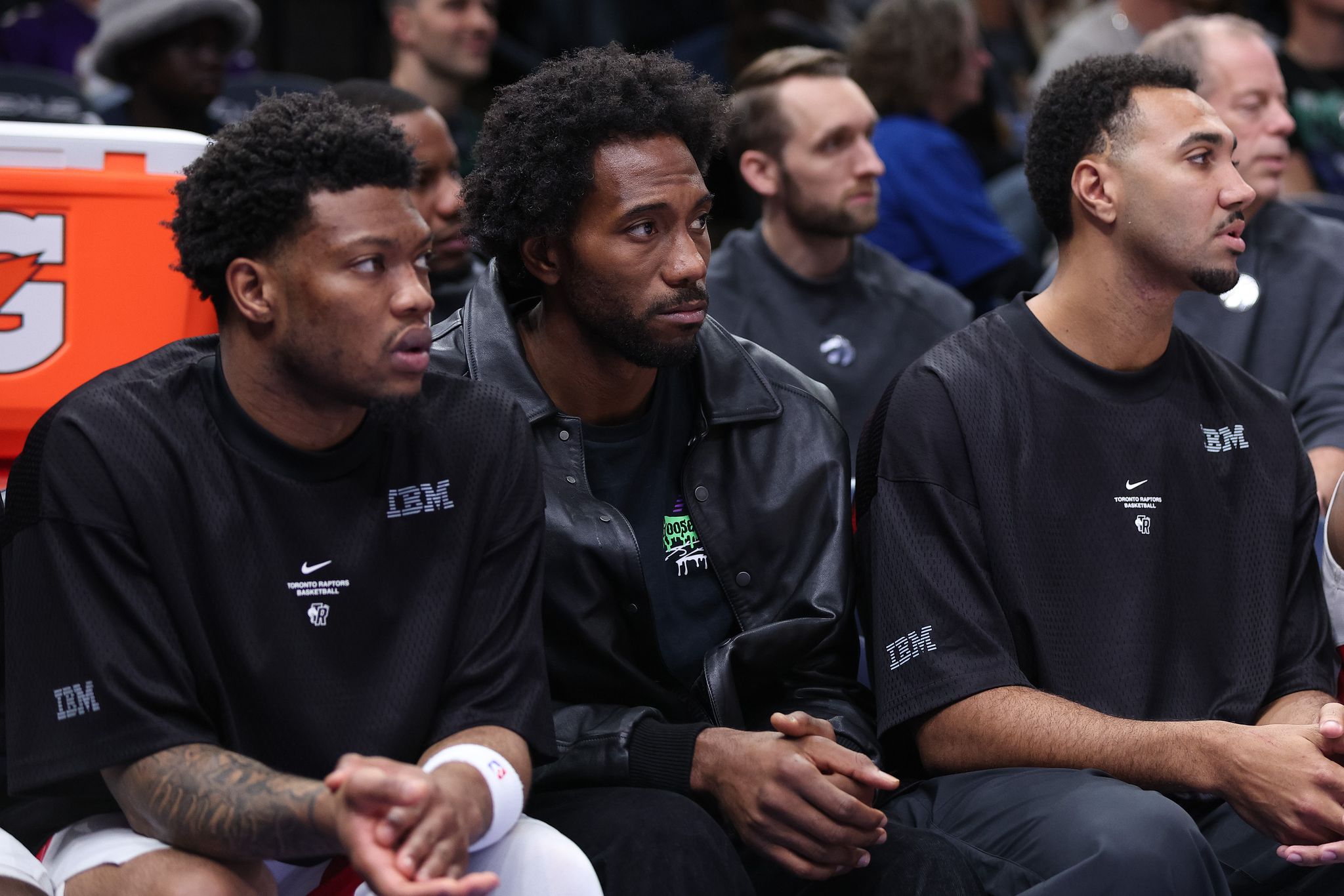 Kawhi Leonard Sidelined by Left Knee Inflammation vs Timberwolves