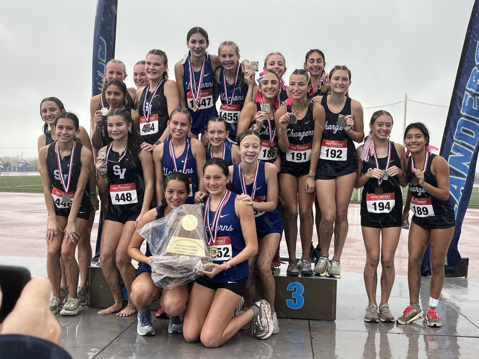 Region IV cross country roundup: New Braunfels girls sweep Class 5A team and individual titles.