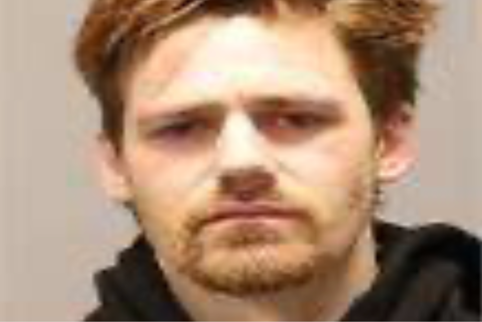 Loaded guns, drugs found in unresponsive driver's car in Newtown, police say