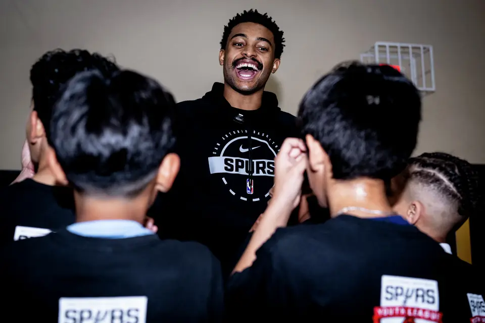 October 26, 2026, San Antonio, TX: San Antonio Spurs guard Keldon Johnson talks to children during a RBFCU Spurs Youth Basketball League clinic at CentroMed Health & Wellness Clinic in San Antonio, Texas Monday, October 26, 2026. (Photo by Reginald Thomas II/San Antonio Spurs)