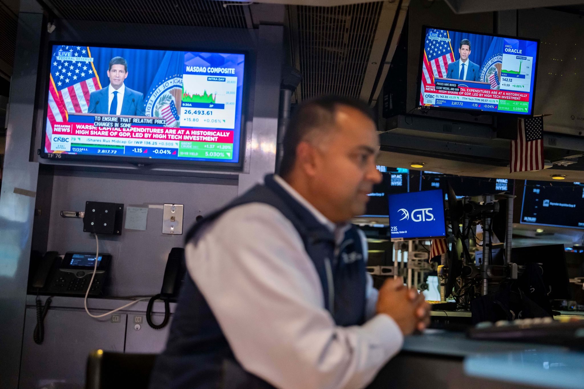 chron.com - STAN CHOE - The bond market swings, but US stocks remain steady after the Fed says it won't raise interest rates