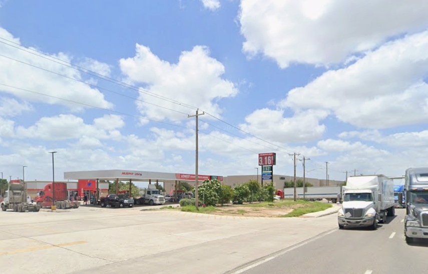 New convenience store coming to Mines Road near I-35 connection