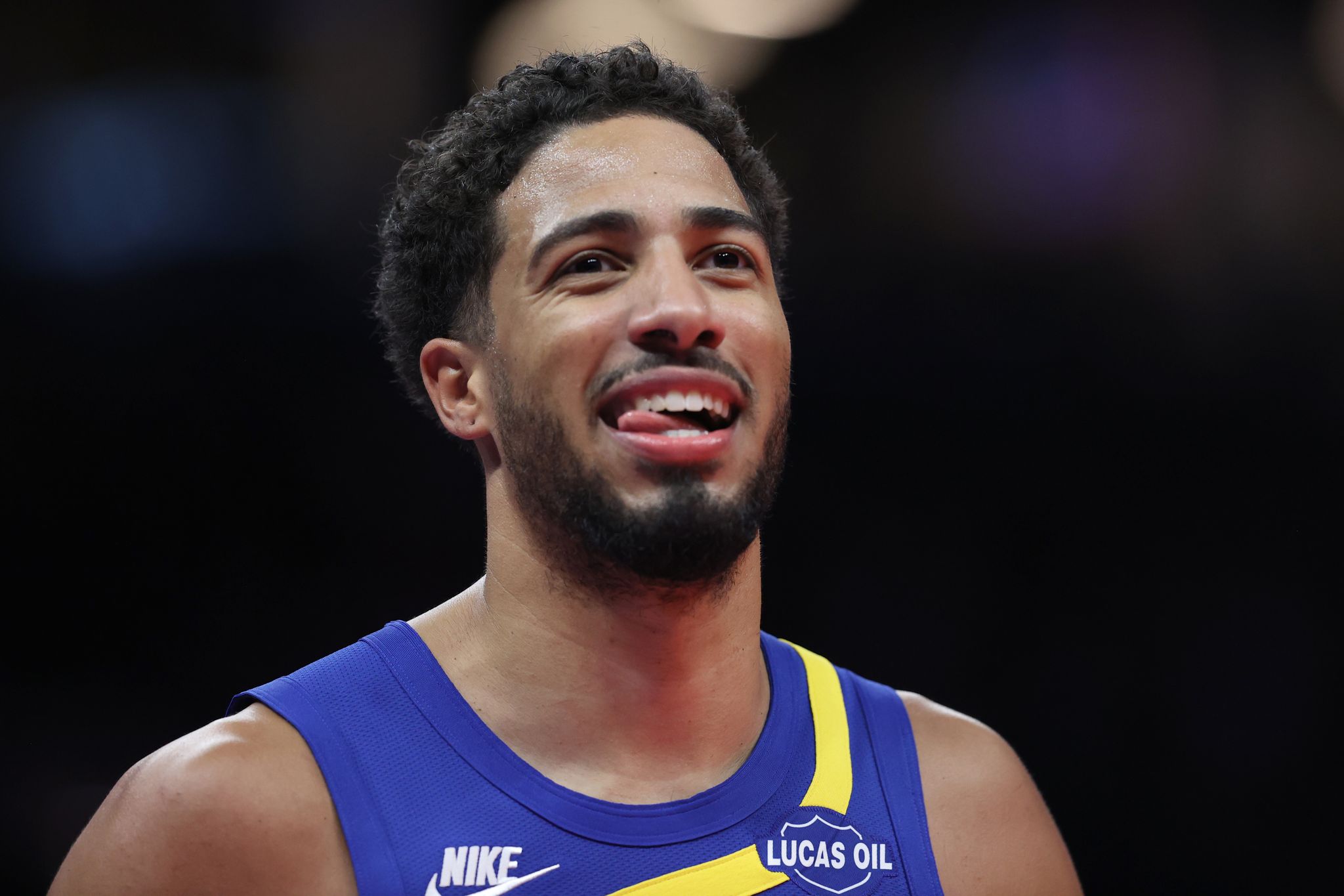 Strainn Pacers guard Tyrese Haliburton sidelined by mild hamstring strain