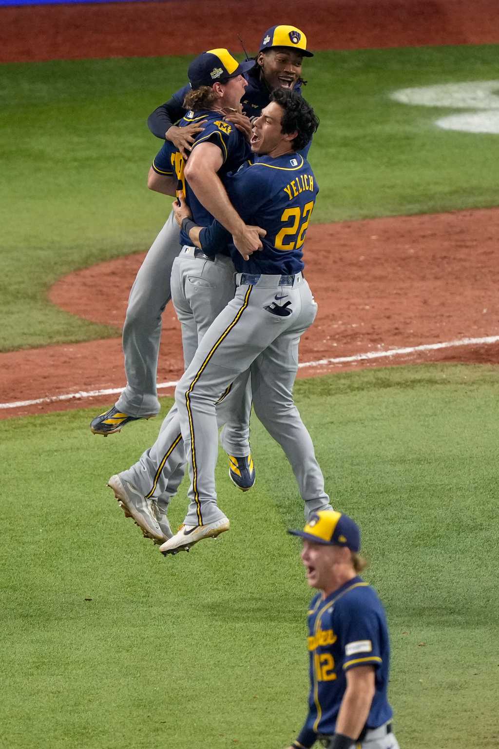 Brewers win first World Series title