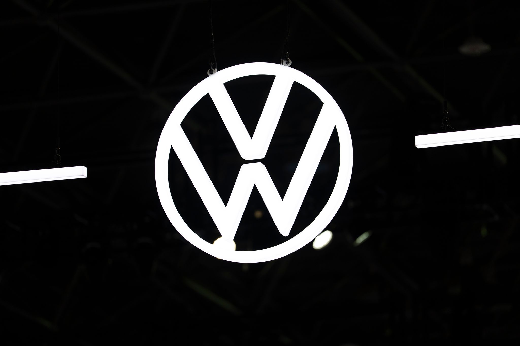 Volkswagen posts $6.5 billion quarterly loss as China slump, Porsche ...