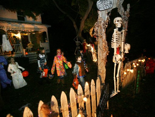 Weather, time change and a Saturday Halloween spur call for road safety