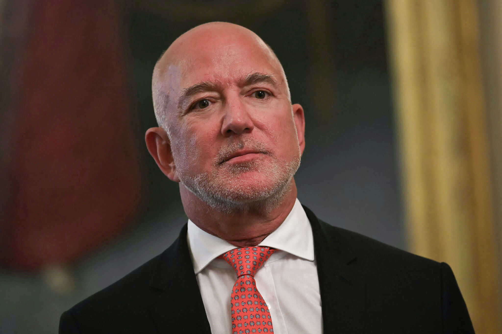 sfchronicle.com - Laura Waxmann - Exclusive: Jeff Bezos' AI startup is closing in on a huge S.F. lease in a former Gap office
