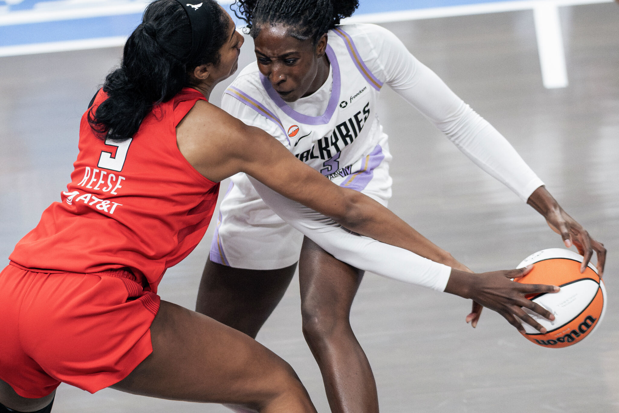 Valkyries’ Nightmare Start Sends WNBA Finals to Game 7