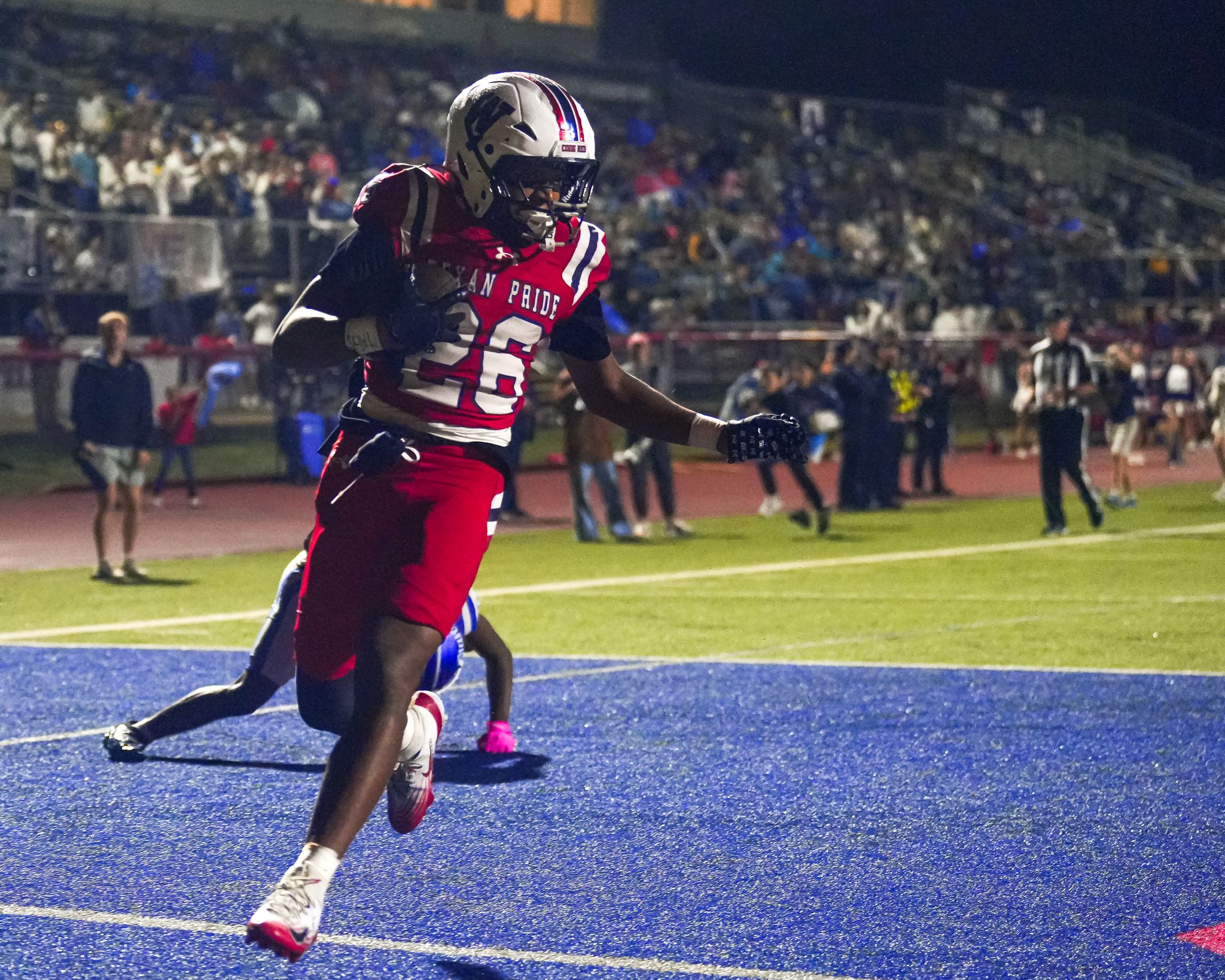 Wimberley football now 8-0 after running backs shred Manor New Tech for 6 scores