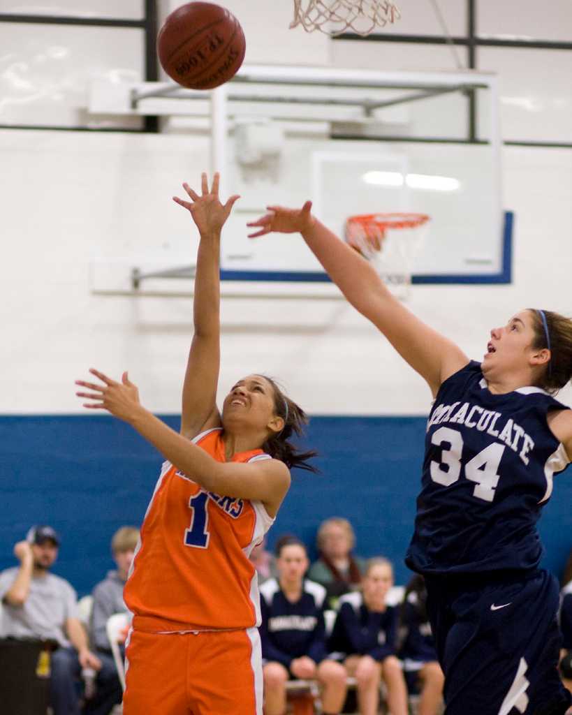 New Milford, Danbury advance to Tipoff Classic final
