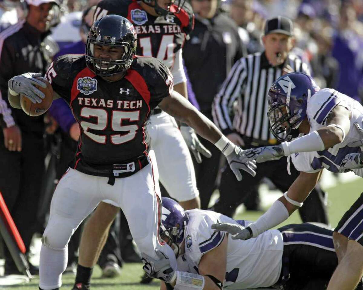 Texas teams fight for glory in New Year's Day bowl games