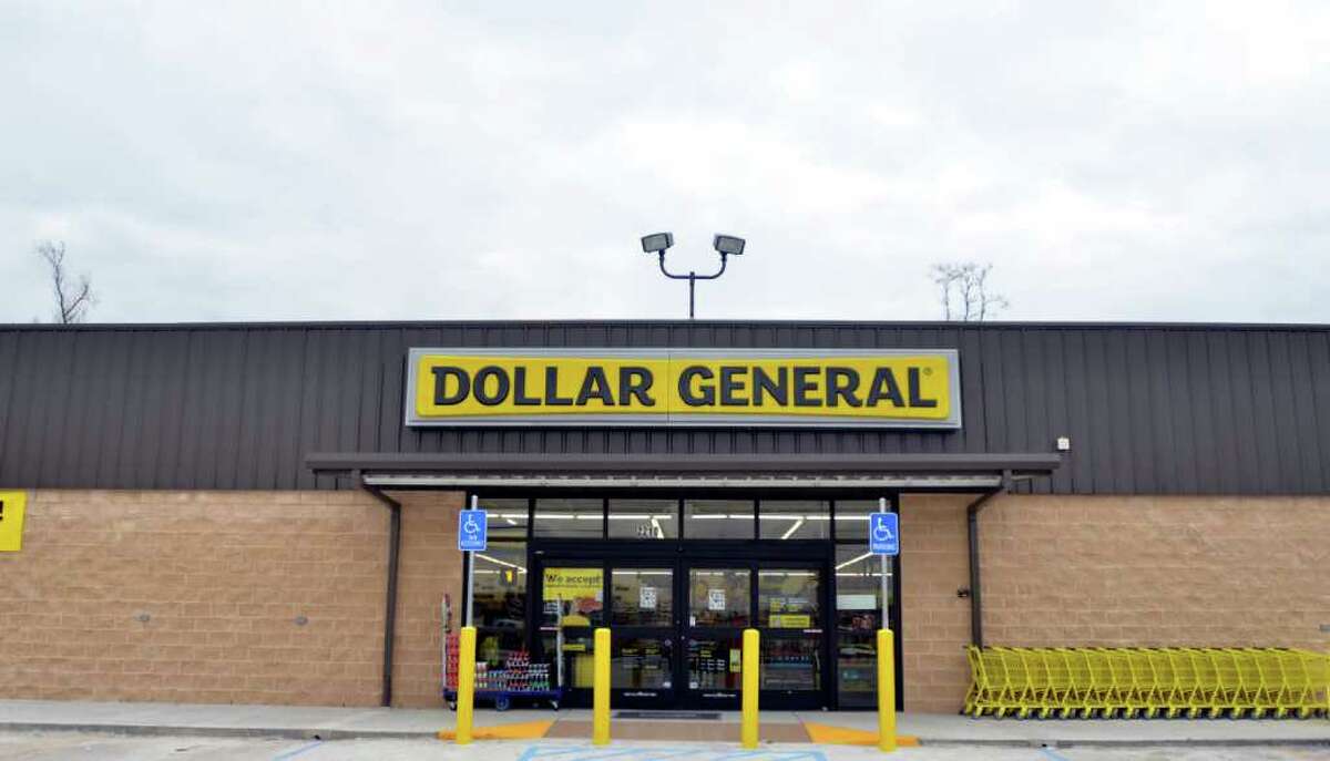 Two new dollar stores add Beaumont's growing discount repertoire