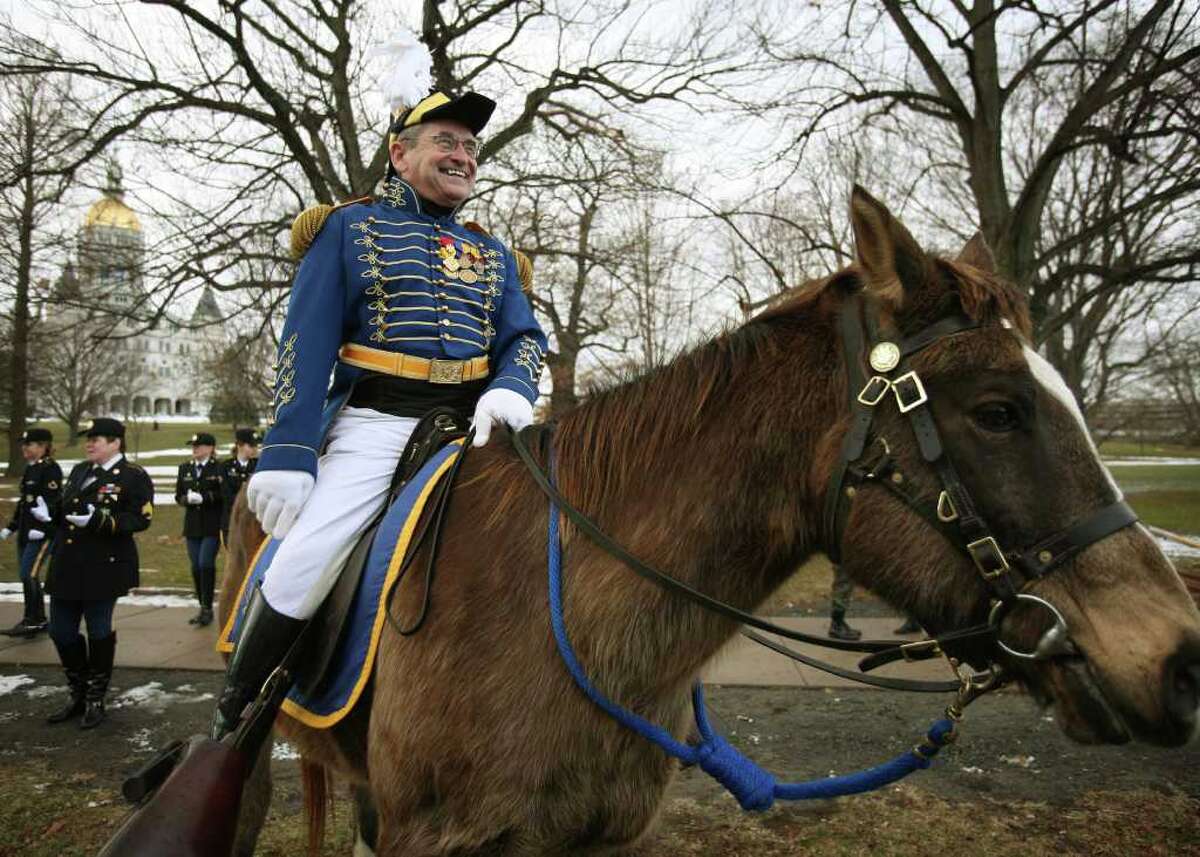 Malloy takes oath as governor at 'crossroads of crisis and opportunity'