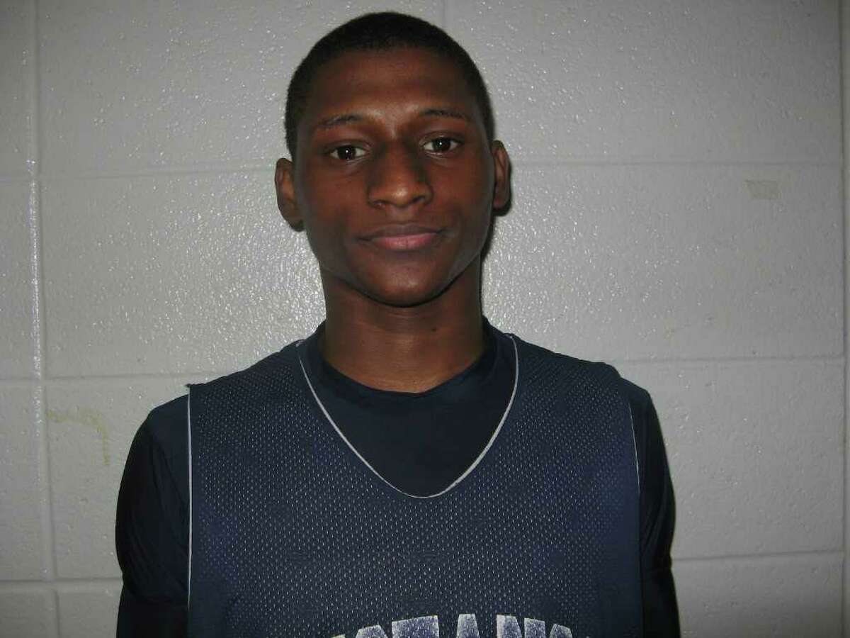 Interview with WOS shooting guard D'Andrus BrooksGentry