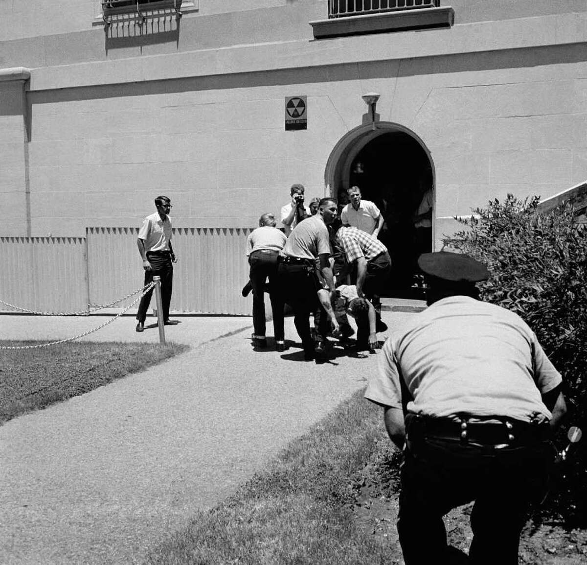 Mass murders in the United States