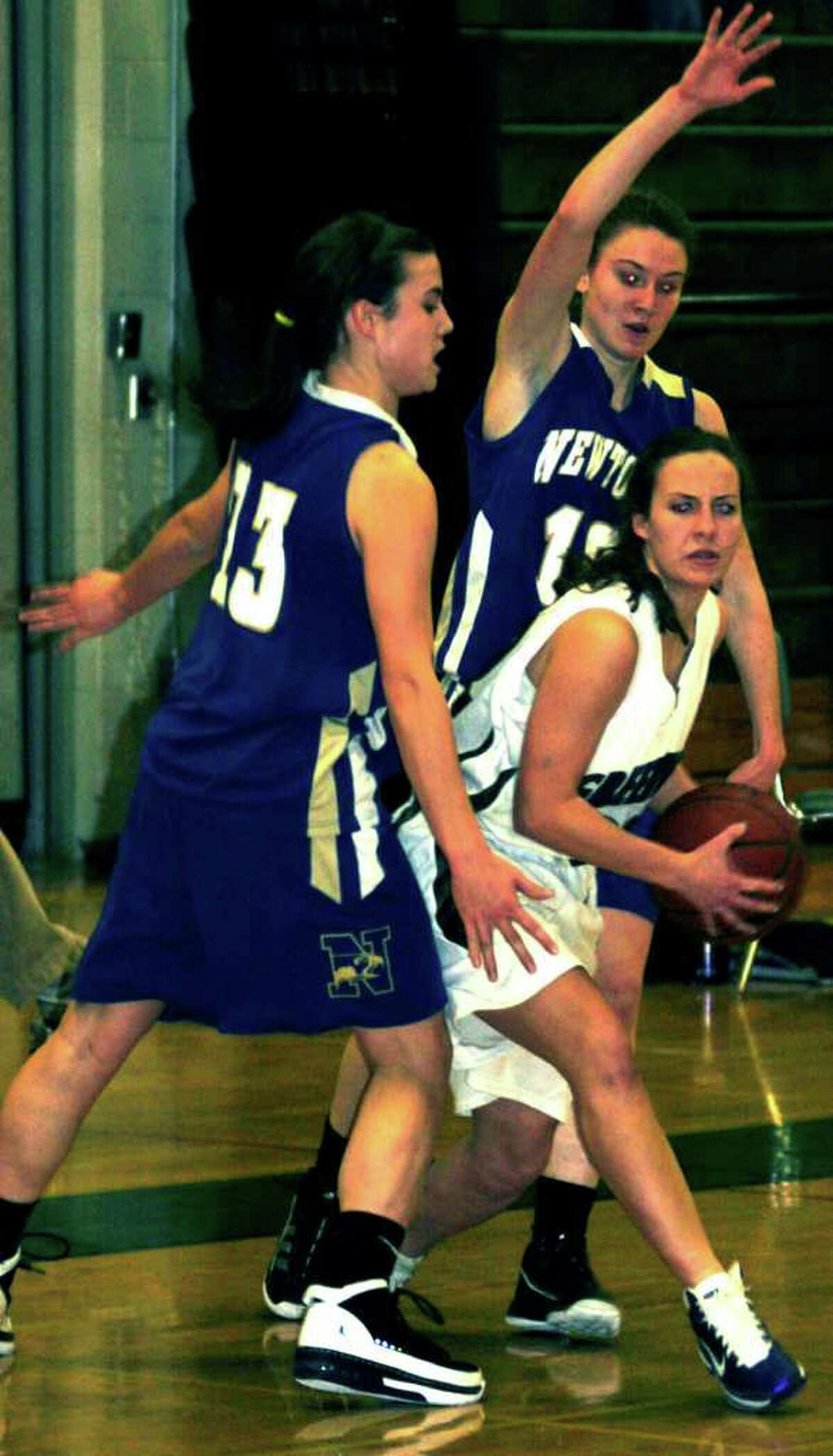 SPECTRUM/New Milford High School girls' basketball vs. Newtown, Jan. 5, 2011 at NMHS.