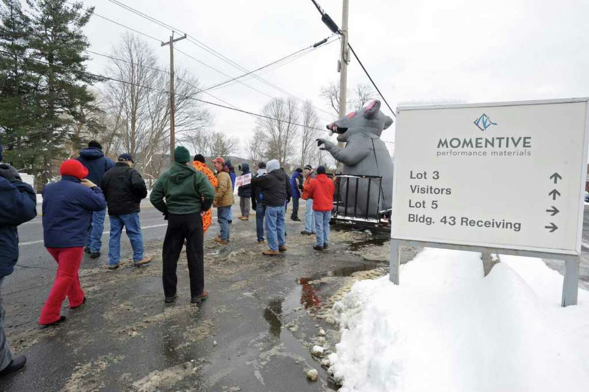 Workers at Momentive Performance Materials Inc. strike to protest the company?s punishment and discipline of employees in front of the Plant in Waterford, NY on January 13, 2011. (Lori Van Buren / Times Union)