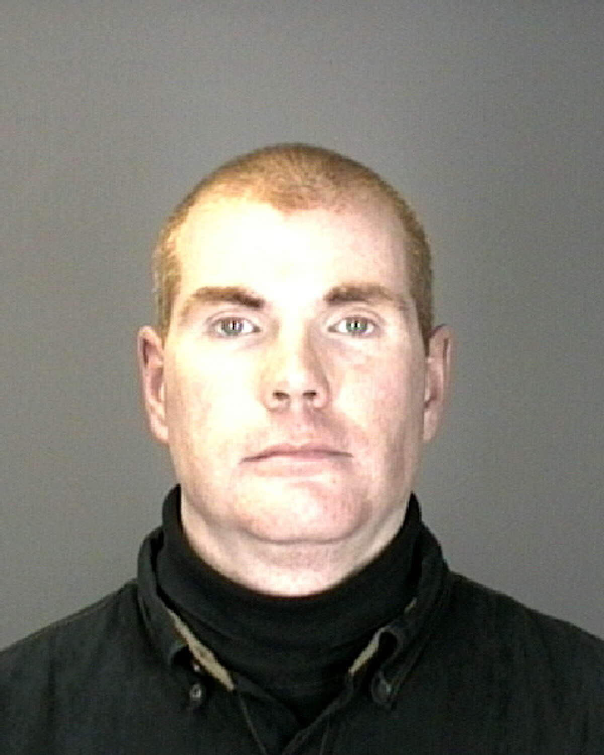 Clifton Park man charged in car-theft scam