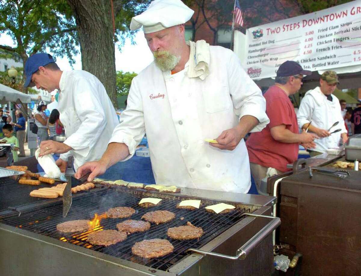 Taste of Danbury draws hungry crowds