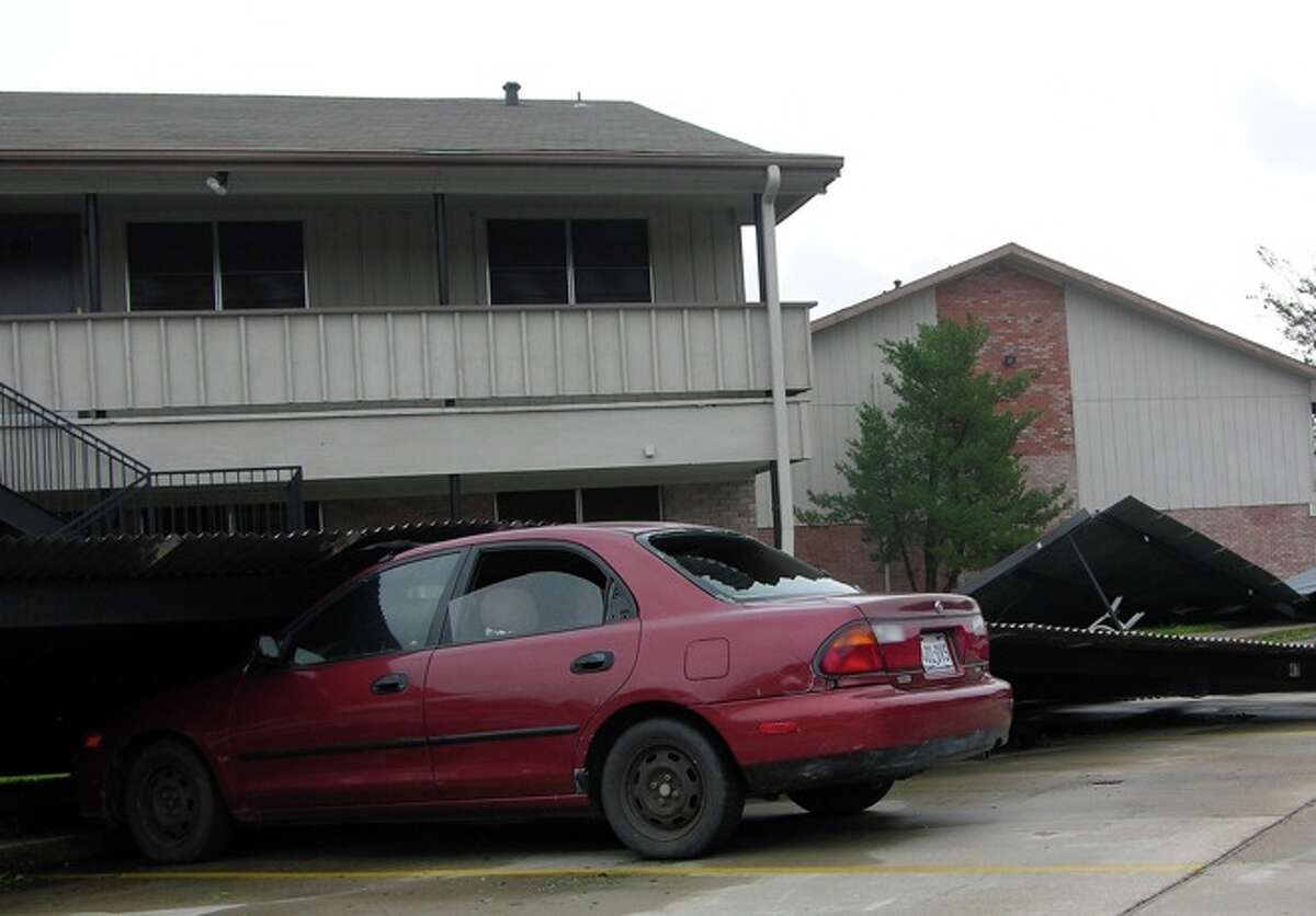 Sept. 13 Ike surges ashore