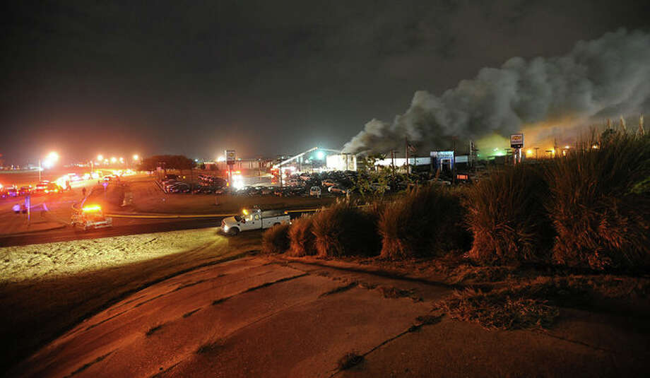Fire Destroys Jk Chevrolet Services Department Beaumont Enterprise