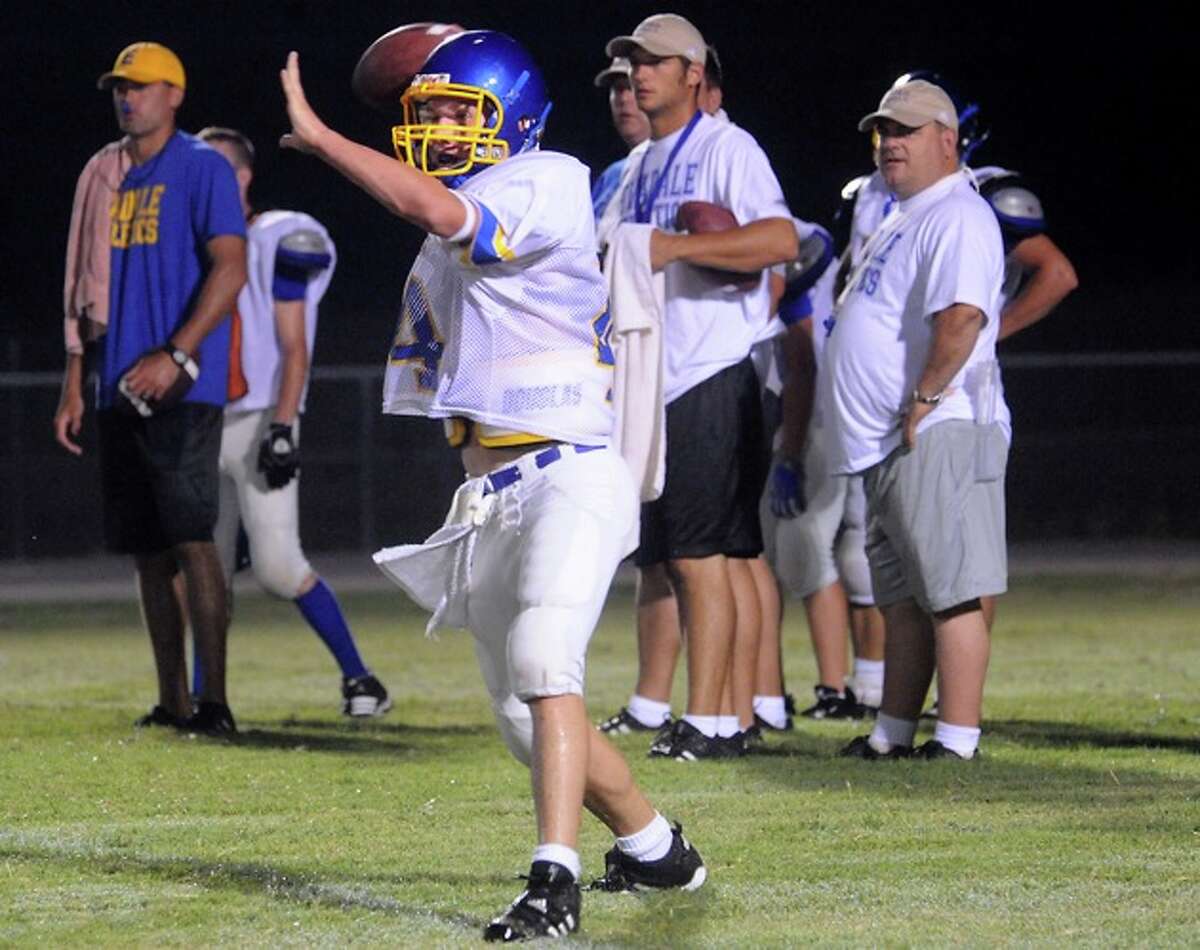 Evadale Jump Starts Football Season